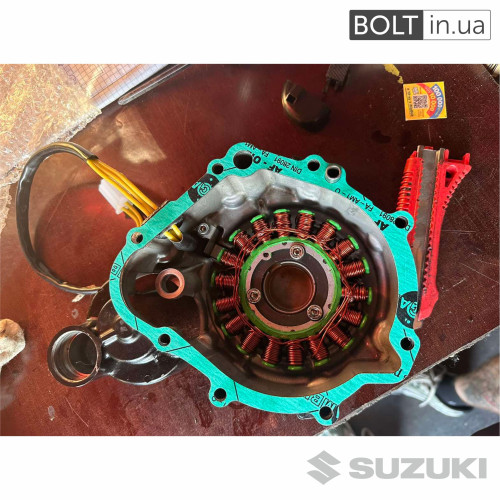 Прокладка кришки генератора Suzuki 11483-01H00-000 Прокладка кришки генератора Suzuki 11483-01H00-000